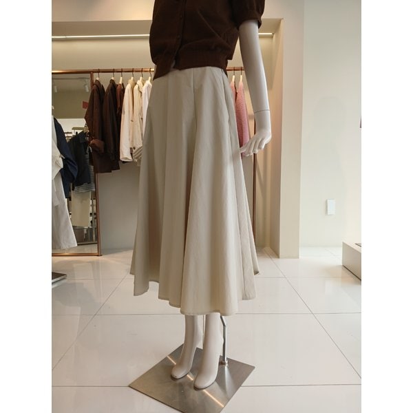 [여주점] 씨씨콜렉트 A라인미디플레어스커트 E262msd131