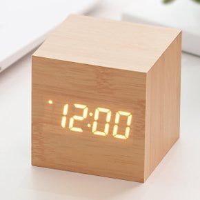 우드 정사각 무소음 LED 탁상 시계