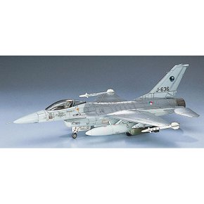 1대72 F-16A 파이팅 팰콘-플러스