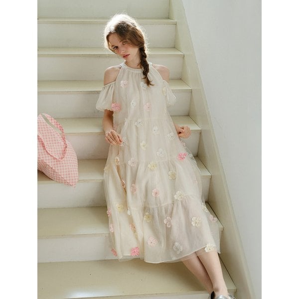 Cest_Flower shoulder cut out dress