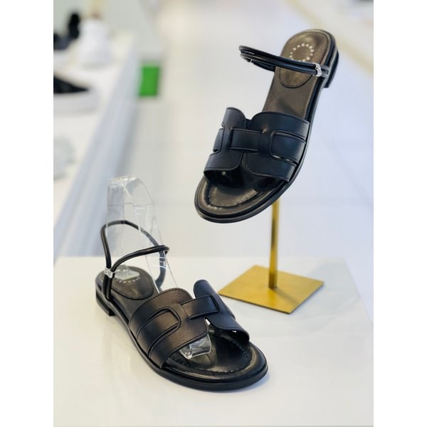 [파주점] 바바라 양가죽 데일리 투웨이 샌들  뮬 AAG352BK