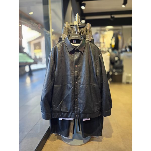 [시흥점] 레더라이크 세미 오버핏 셔츠형 재킷(남여공용)/JHZZ61102BK