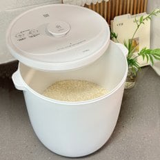 진공 무공 쌀통 10kg 쌀보관통 쌀벌레 방지 총용량 13L GS-VR2412W