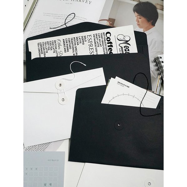 단추 종이 서류 봉투 포장지 A4 A5 화이트 블랙