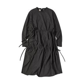 [스타필드코엑스][꼬모니노즈] 여성 LONG SLEEVE CHECK ONE-PIECE [BLACK]