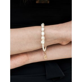 Wave Freshwater Pearl Bracelet