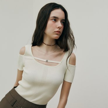레이브 Off-shoulder Ribbed Knit Top VK5MP192_2color