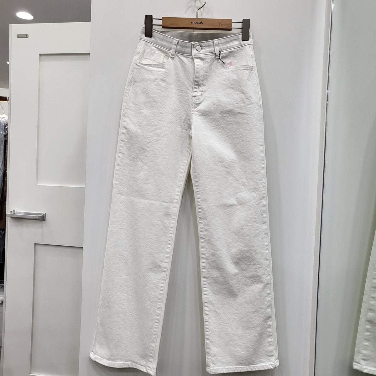 확대된 대표 1