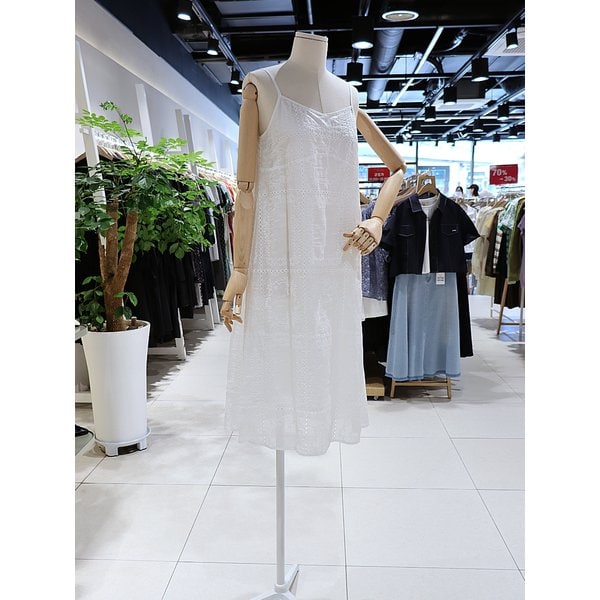 [파주점] 레이스 레이어드 나시 원피스 PR2WO563