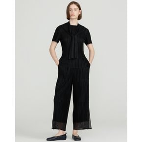 [25SS] 블랙 플리츠 세미 와이드핏 밴딩 팬츠 DLPA5BP31BK