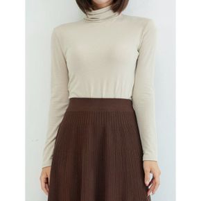 하이넥 슬림 핏 긴팔 티셔츠 M2512TS117D_P413055314