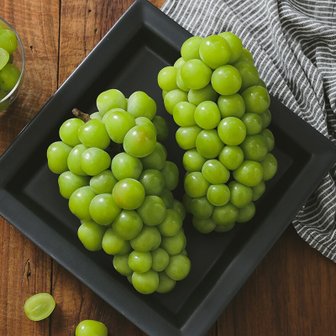 자연맛남 고당도 망고포도 샤인머스켓 1kg (2수)