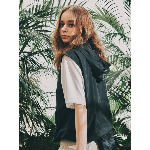 경량스판 오버핏 여성 빅포켓 후드 베스트 블랙