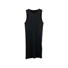 26SS 피비 파일로 반팔 티셔츠 DT140PL3193 900BK BLACK
