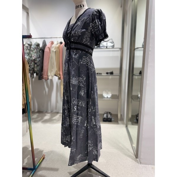 [여주점] 테이프 믹스 브이넥 소매 볼륨 원피스 ER2WO361