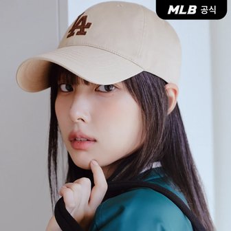 MLB [코리아공식][강혜원 착용] 베이직 미디움로고 언스트럭쳐 볼캡 LA (L.Beige)