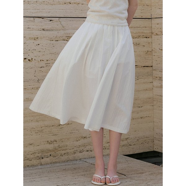tuck detail full skirt (white) orc 6006