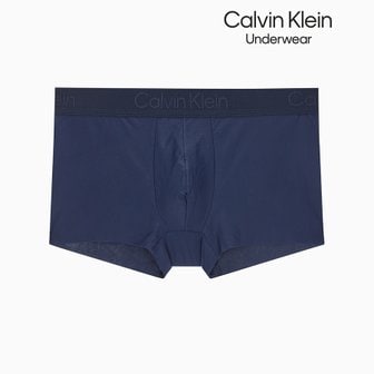 Calvin Klein Underwear 남성 CK 블랙 마이크로 싱글 로우라이즈 트렁크 (NB3634-VN7)