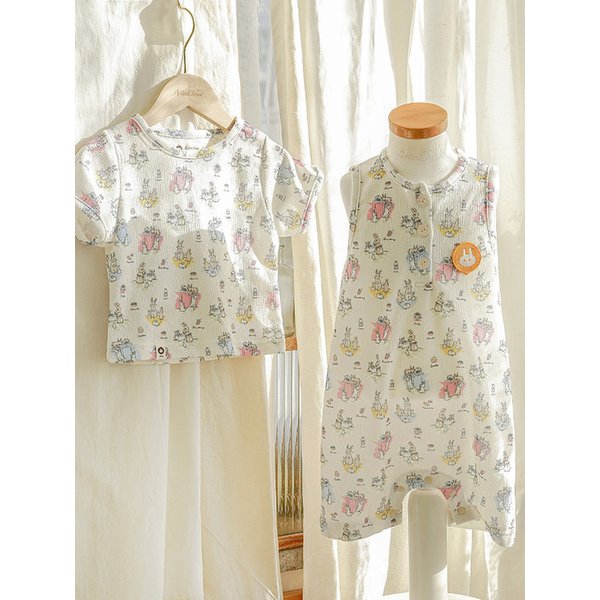 토끼 가족 - 베이비 민소매 바디슈트