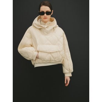 에이틴오비어 Crop Padded Sweatshirt (Ivory)