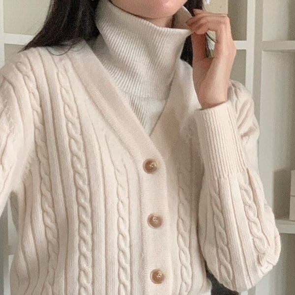 [올리비에스클로젯] 골지 목폴라 레이어드 카라_O2412AC033D_R