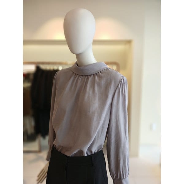 [여주점] 씨씨콜렉트 타이리본반하이넥블라우스 E261msc105