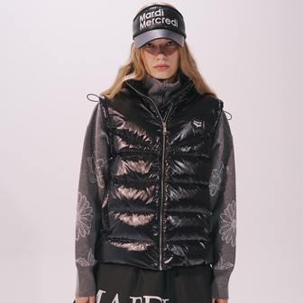 Mardi Mercredi Actif [마르디메크르디악티프] GLOSSY DOWN VEST BLOOMMARDI WAPPEN_BLACK IVORY/ AFK34DVT001BKIV