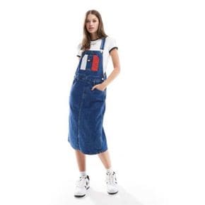 5093849 Tommy Hilfiger flag overall dress in mid wash