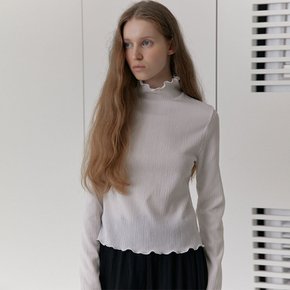 [30% 할인가  판매] Wrinkle Lettuce-Edge Turtleneck Top (White)