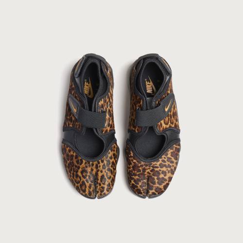 Nike Air Rift Sneaker