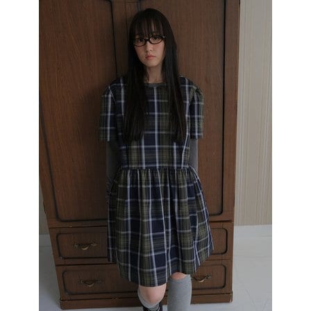 바니쉬먼트 Check shirring dress_green