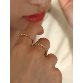 14K gold braid ring