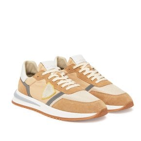 [해외배송] 필립모델 스웨이드 텍스타일 로고 패치 로우 스니커즈 TYLUW060 BEIGE