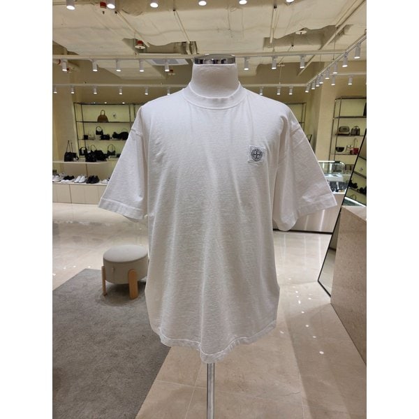 [부산점] 남성 로고 패치 반팔 티셔츠 2100030-S0115-V0001