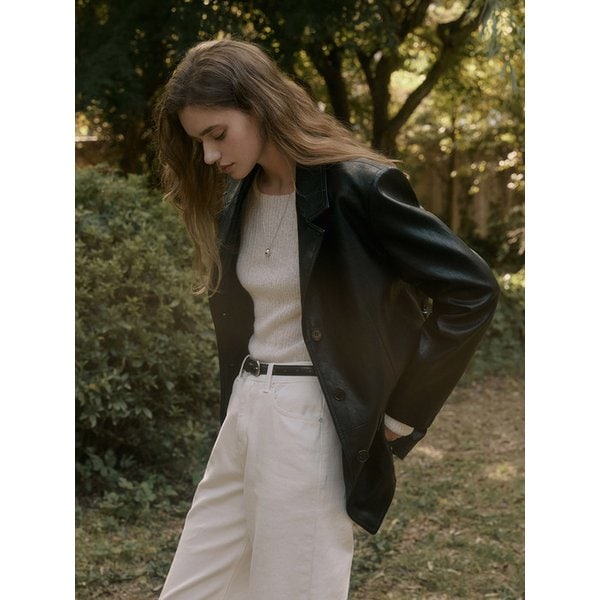 Back Shirring Point Leather Blazer Black AT5JAF035BK