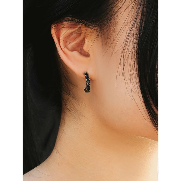 DARK SERIES 테니스 귀걸이 블랙