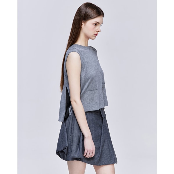 [파주점] [송지오우먼]레이어드 플리츠 슬리브리스 니트 다크 그레이 WH3KT300DG