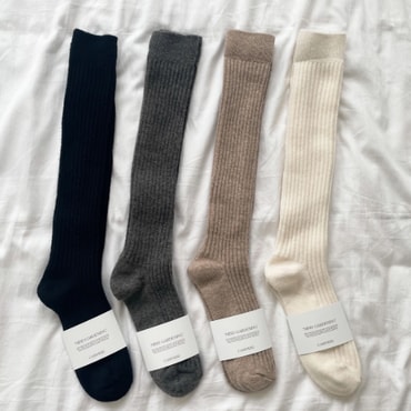 그레이맨션 마인드가드닝 캐시미어 니 삭스 Mind Gardening Cashmere ribbed knee socks