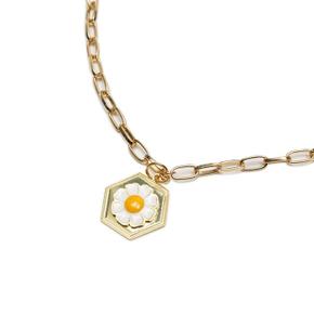 GOLD DAISY NECKLACE / BLM005-WHITE