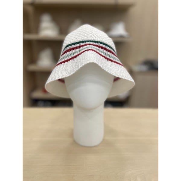 [여주점] 여성 니트 멀티 컬러 햇 GQ122LCP13 WHTE