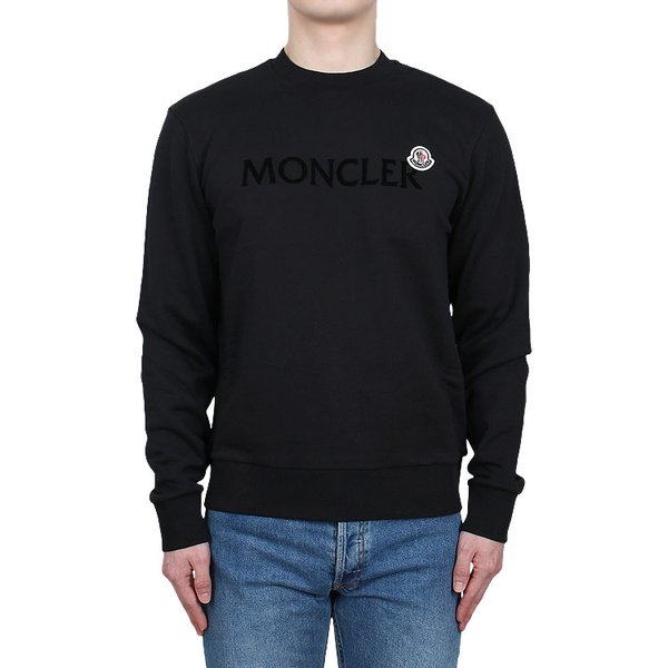 [시흥점] 25FW 패치 로고 레터링 맨투맨 (8G00040 809KR 999)