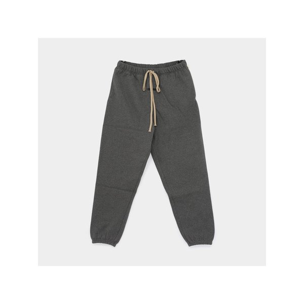 패치로고 에센셜 클래식 스웨트 남성 팬츠 130HO258401F