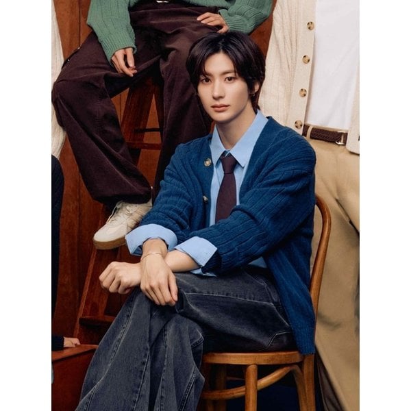 [라이즈PICK]파로 오버 사이즈 부클 가디건_네이비 피오니