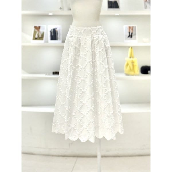 [여주점] 여성 스칼럽 헴 레이스 플레어 스커트 (D252MSD054)