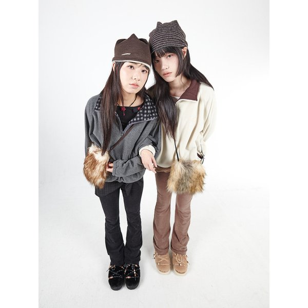 Furry Paw Bag (2 Colors)