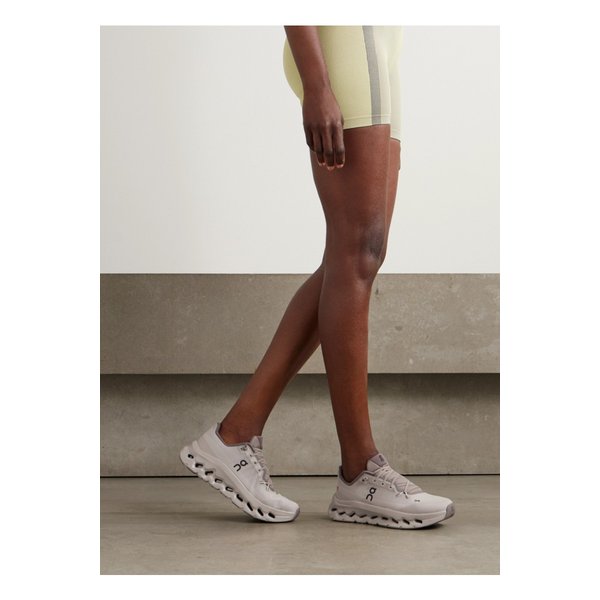 러닝 클라우드틸트 스트레치 니트 스니커즈 46376663162951055