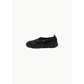 샵아모멘토 세실리에반센 24SS GLAM SLIP ON IN BLACK