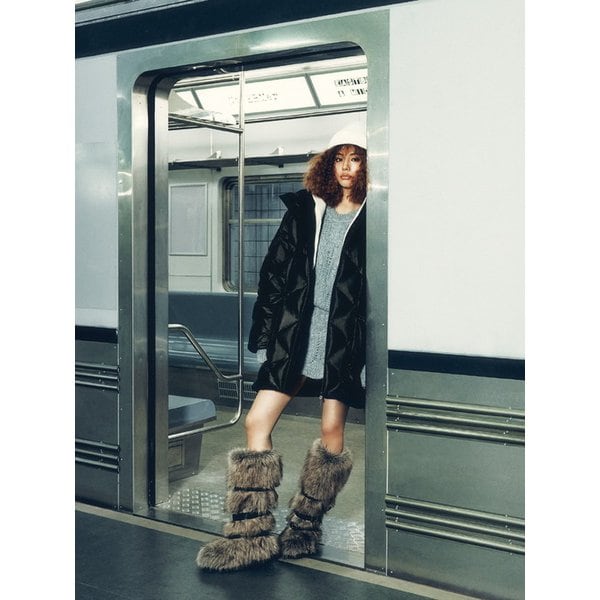 후드 디테일 퀼팅 패딩 EMPBWPD040