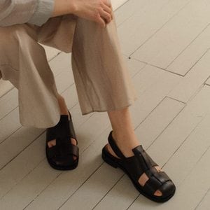 로서울 Puzzle sandals black