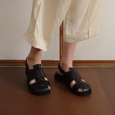 로서울 Puzzle sandals black